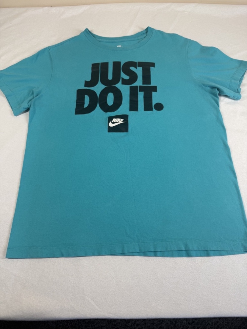 Nike Men's Just Do It Logo Print Athletic Shirt Size Medium - Blue